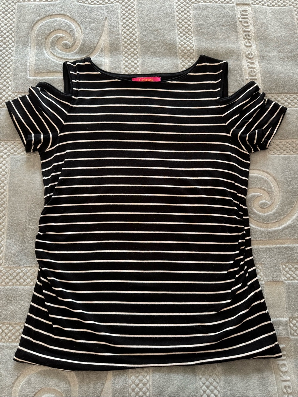 Catherines Black & White Striped Cold-Shoulder Short Sleeve Top
